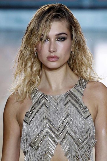Julien Macdonald SS17 London Fashion Week 2016 hair - pictures - All Things Hair